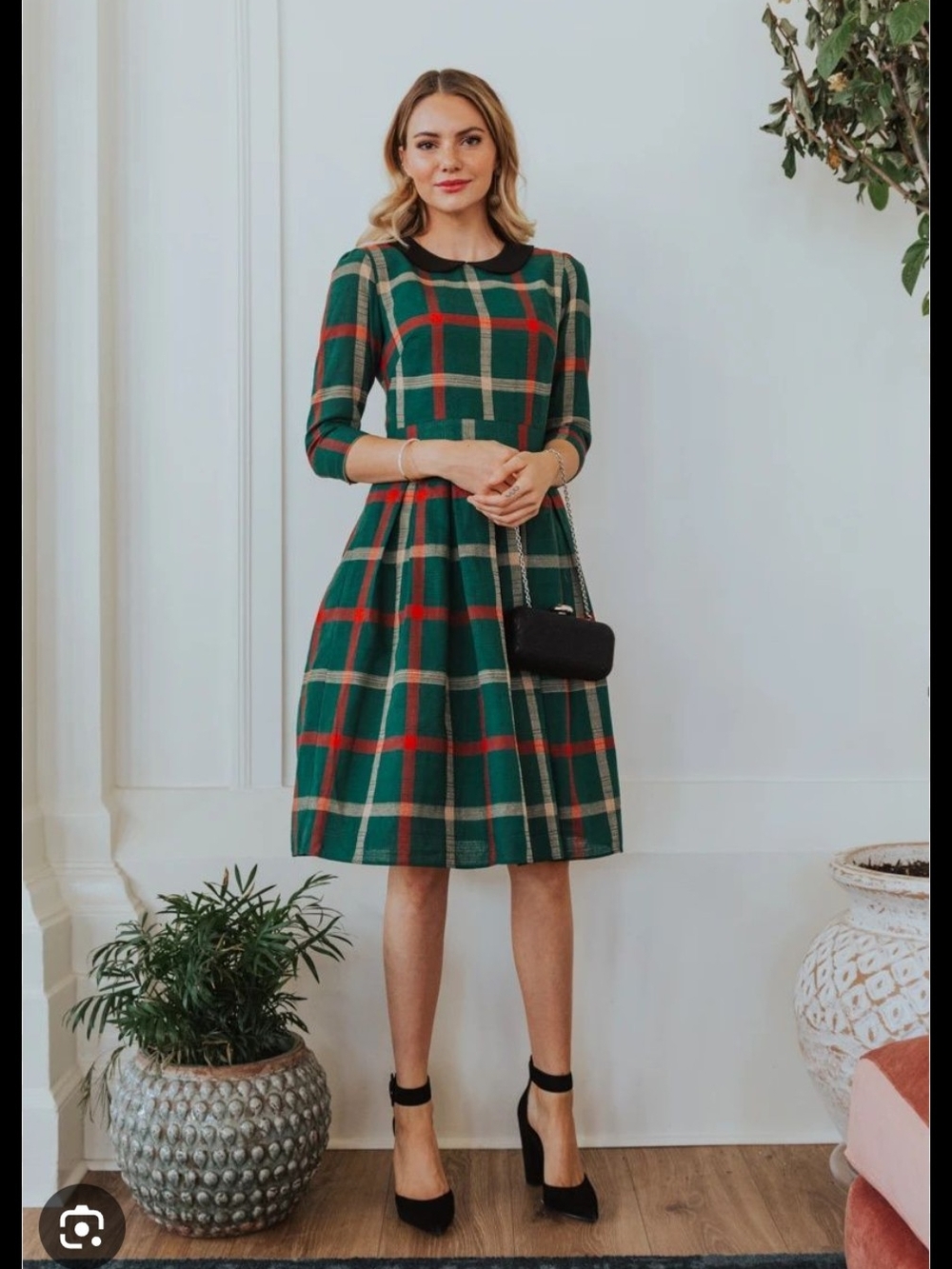 Ivy City Co Green Plaid Fit & Flare Dress with Black Collar, XS